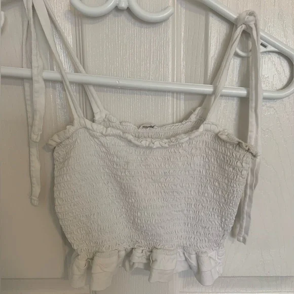 Garage Ruffled Crop Top - Picture 1 of 3